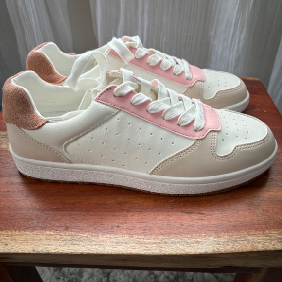 ✨ J.Crew Women’s Sneakers – Size 8 | New Without Tags ✨ - Picture 4 of 6